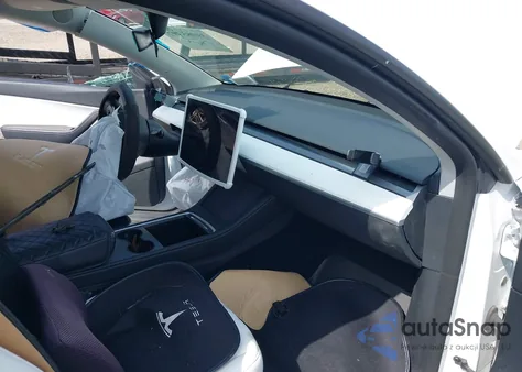 2022 Tesla Model Y Long Range Dual Motor All-Wheel Drive from USA, damaged, VIN 7SAYGDEE7NF456776